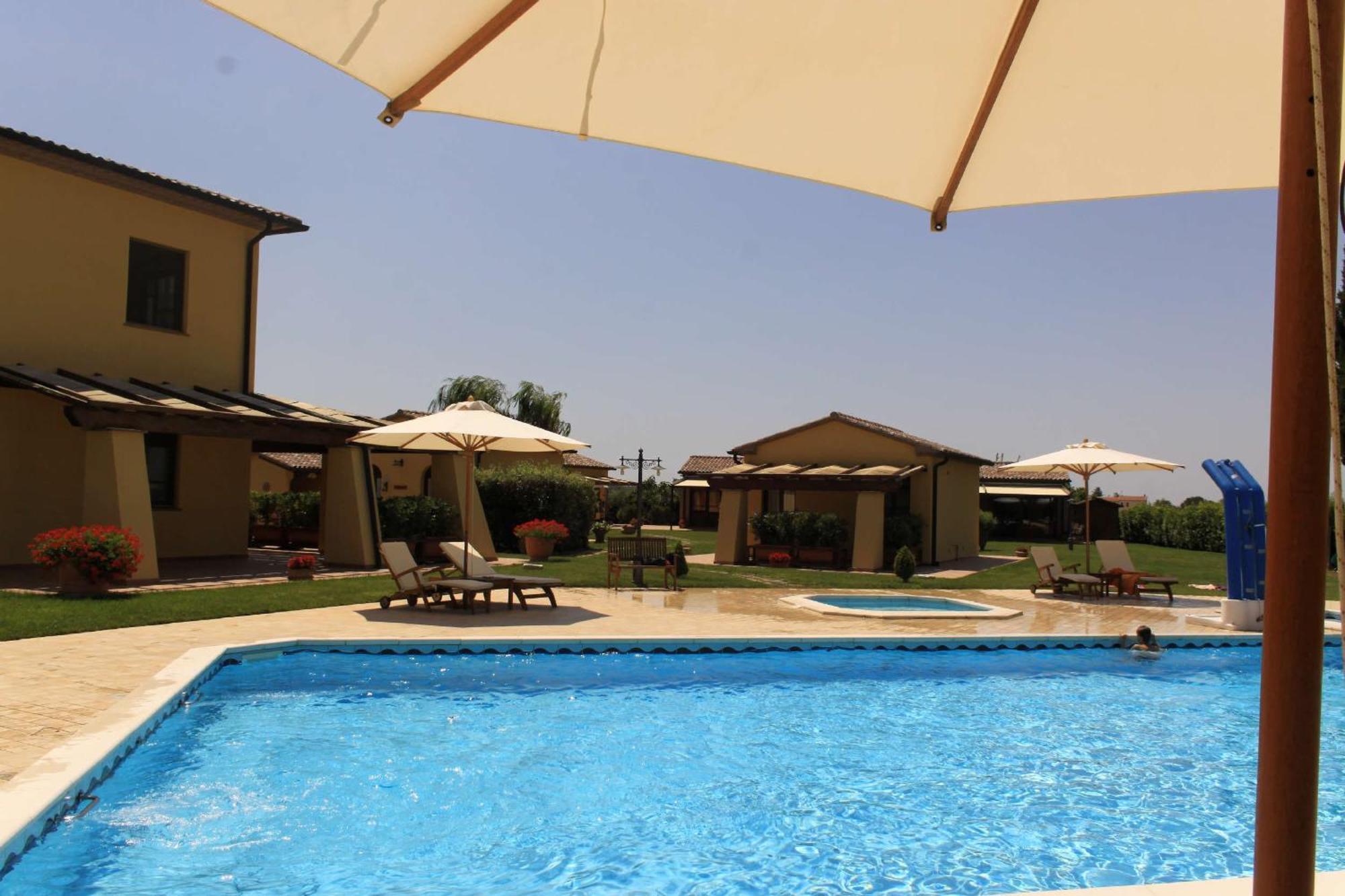 Aparthotel Podere Tre Cipressi *