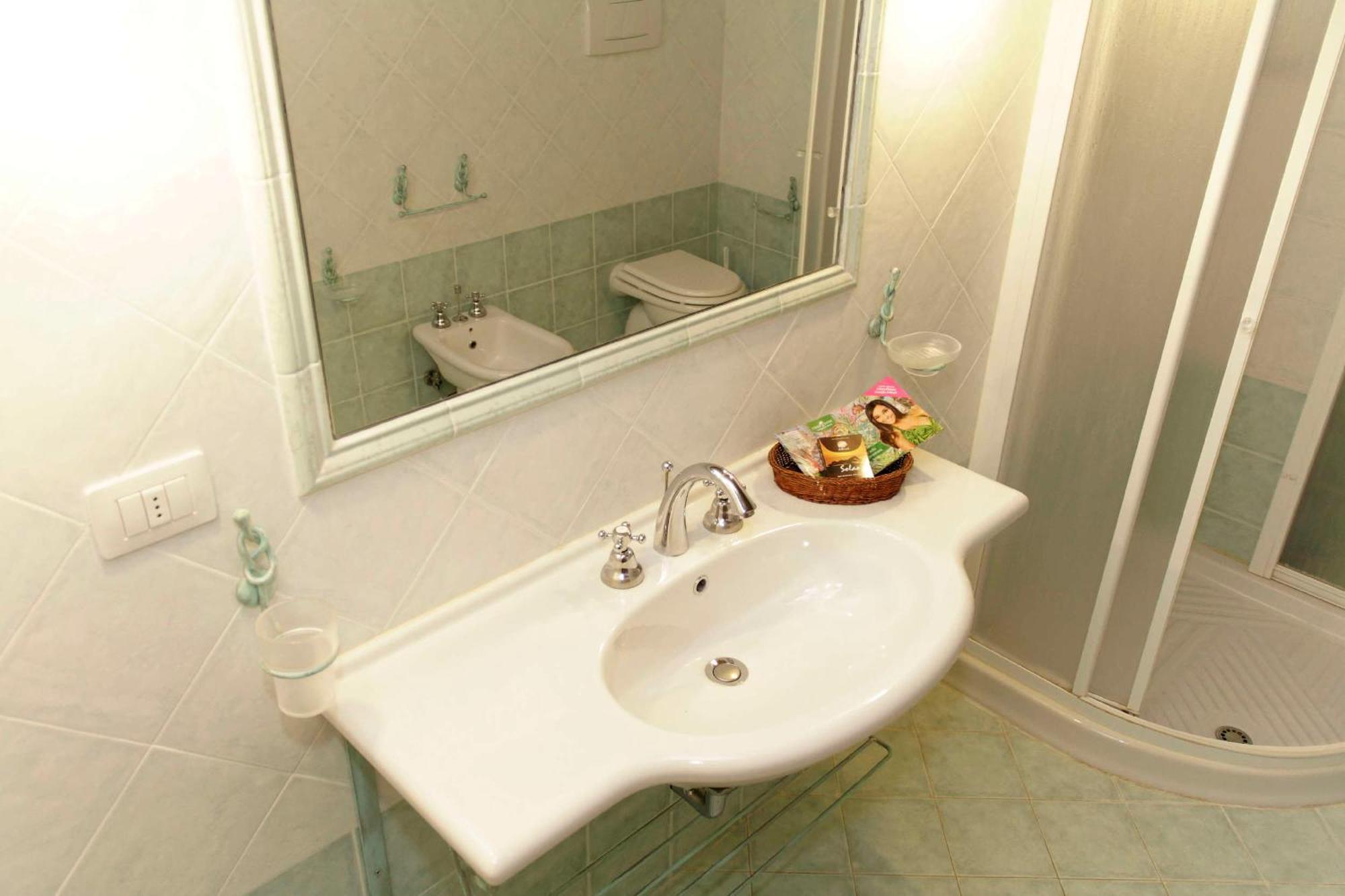 Podere Tre Cipressi Aparthotel Campiglia Marittima